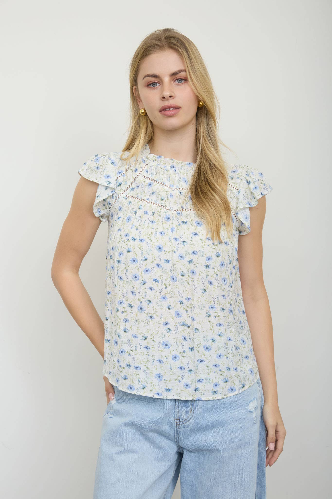 PLUS FLORAL RUFFLE DETAIL LINE LACE YOKE TOP