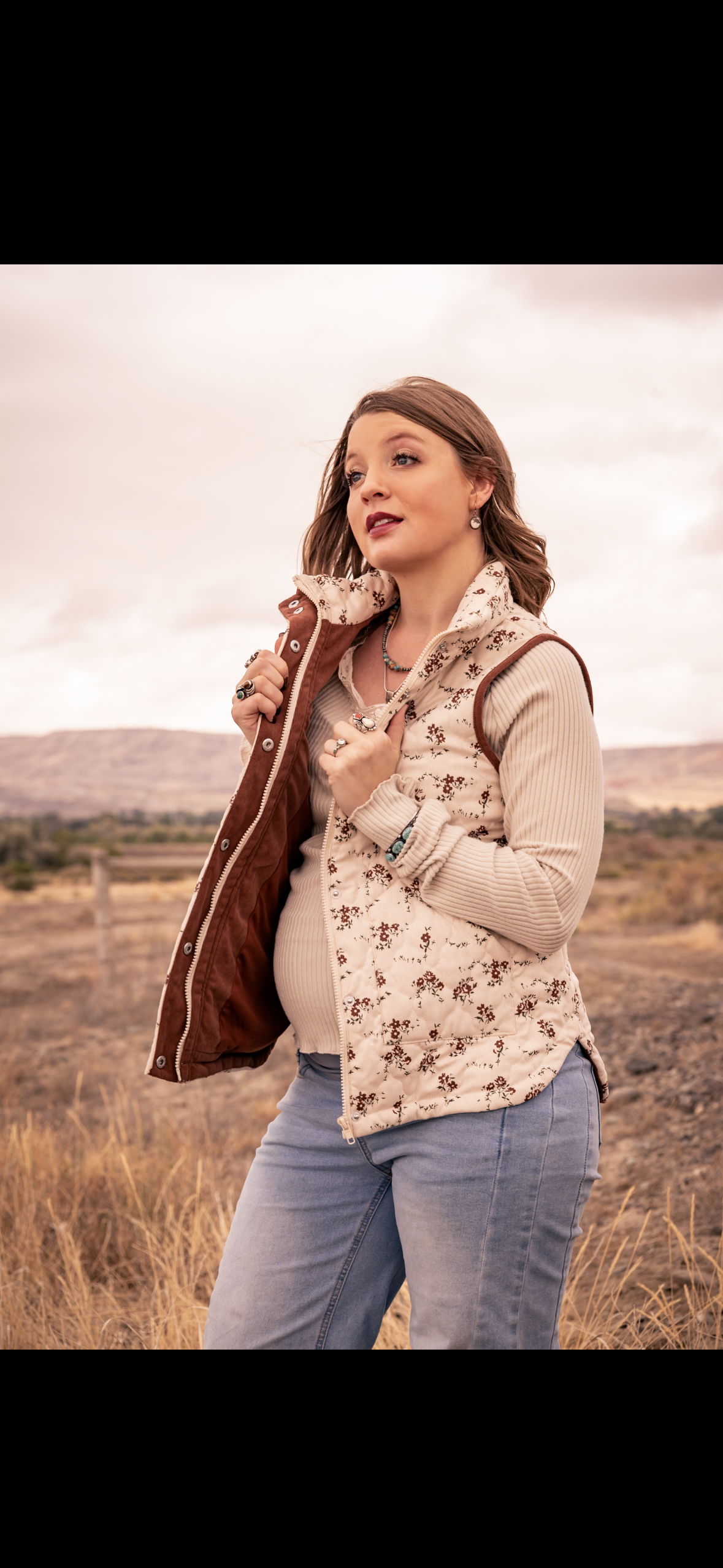 Floral Print Zip Up Quilted Vest