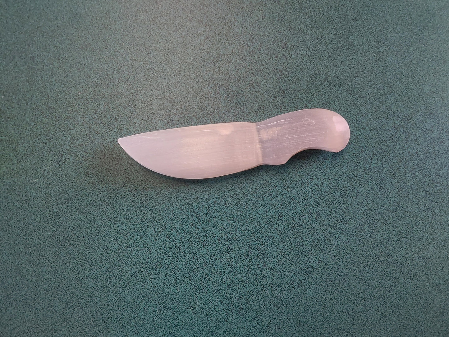Selenite Knive