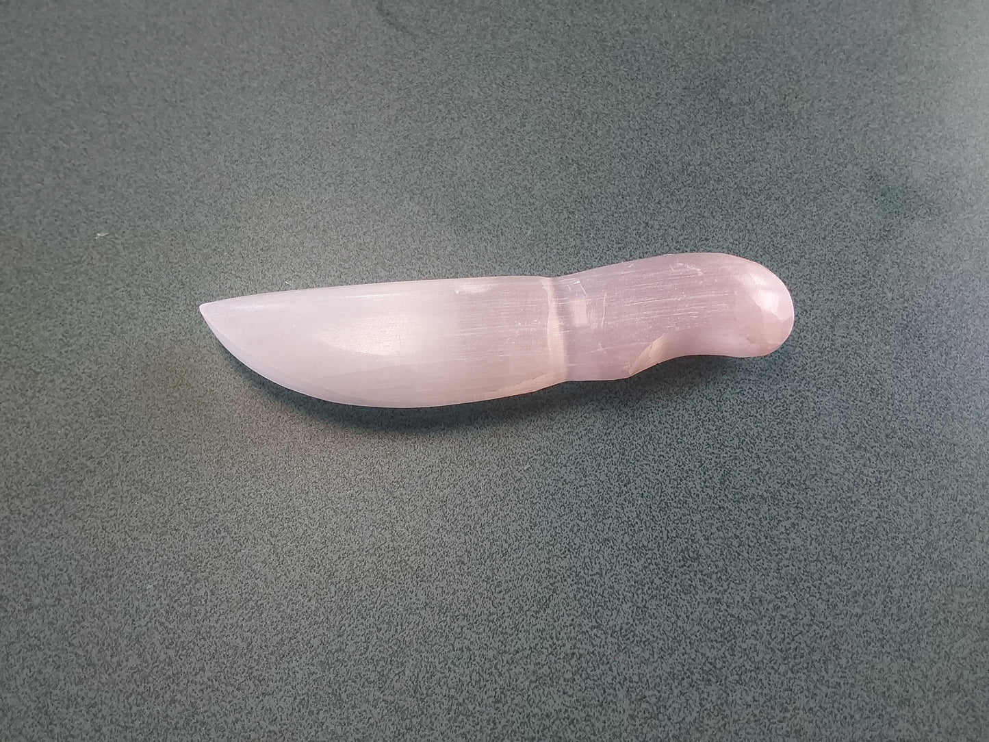 Selenite Knive